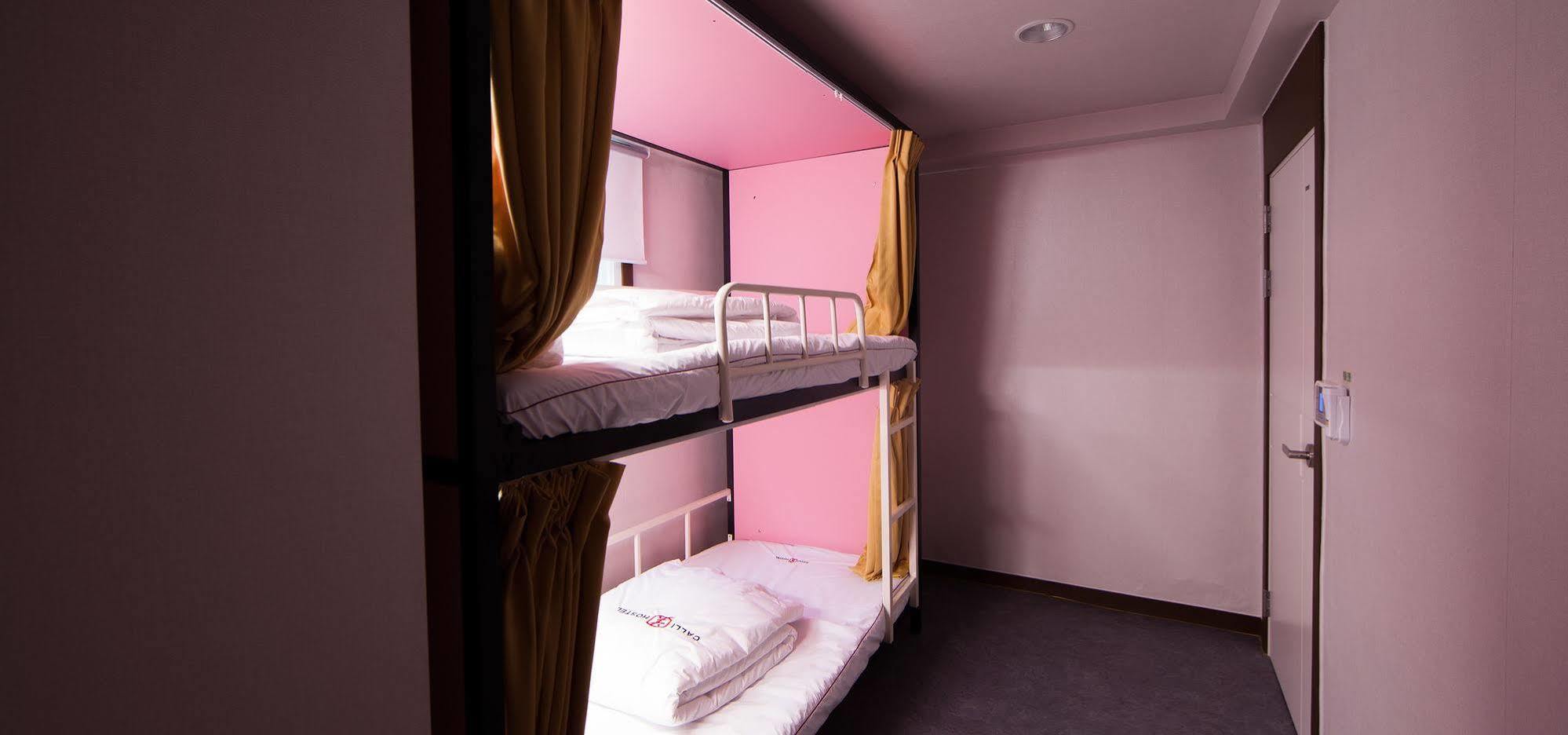 Calli Hostel ปูซาน ภายนอก รูปภาพ